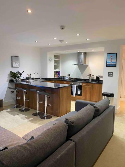 Retreat, Stones Throw Away From Margate